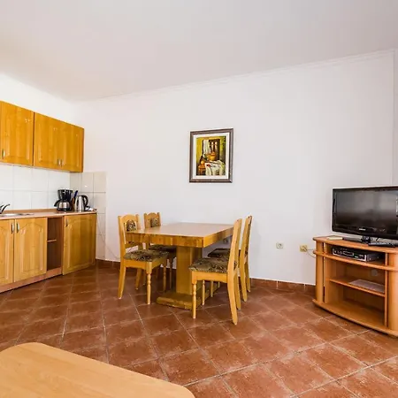 Bozana Apartament